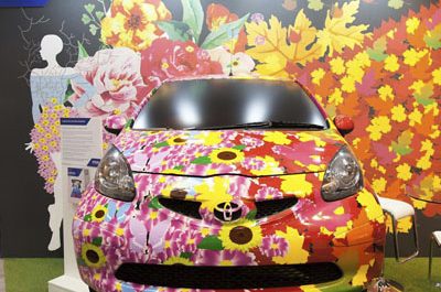 Epson and Slam Signs bring flower power to Sign & Digital